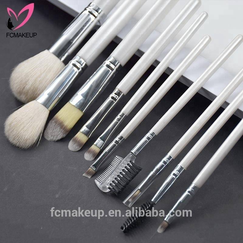 Mini Cosmetic Kit 10 Pieces Makeup Tool Compact Brushes Set